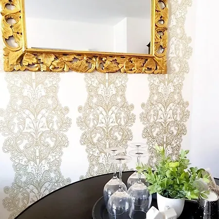 Gold Apartament Валбжих Екстер'єр фото